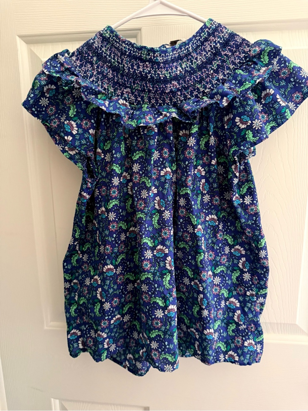 LOFT Blue Floral Smocked ruffle collar black print boho top blouse size medium